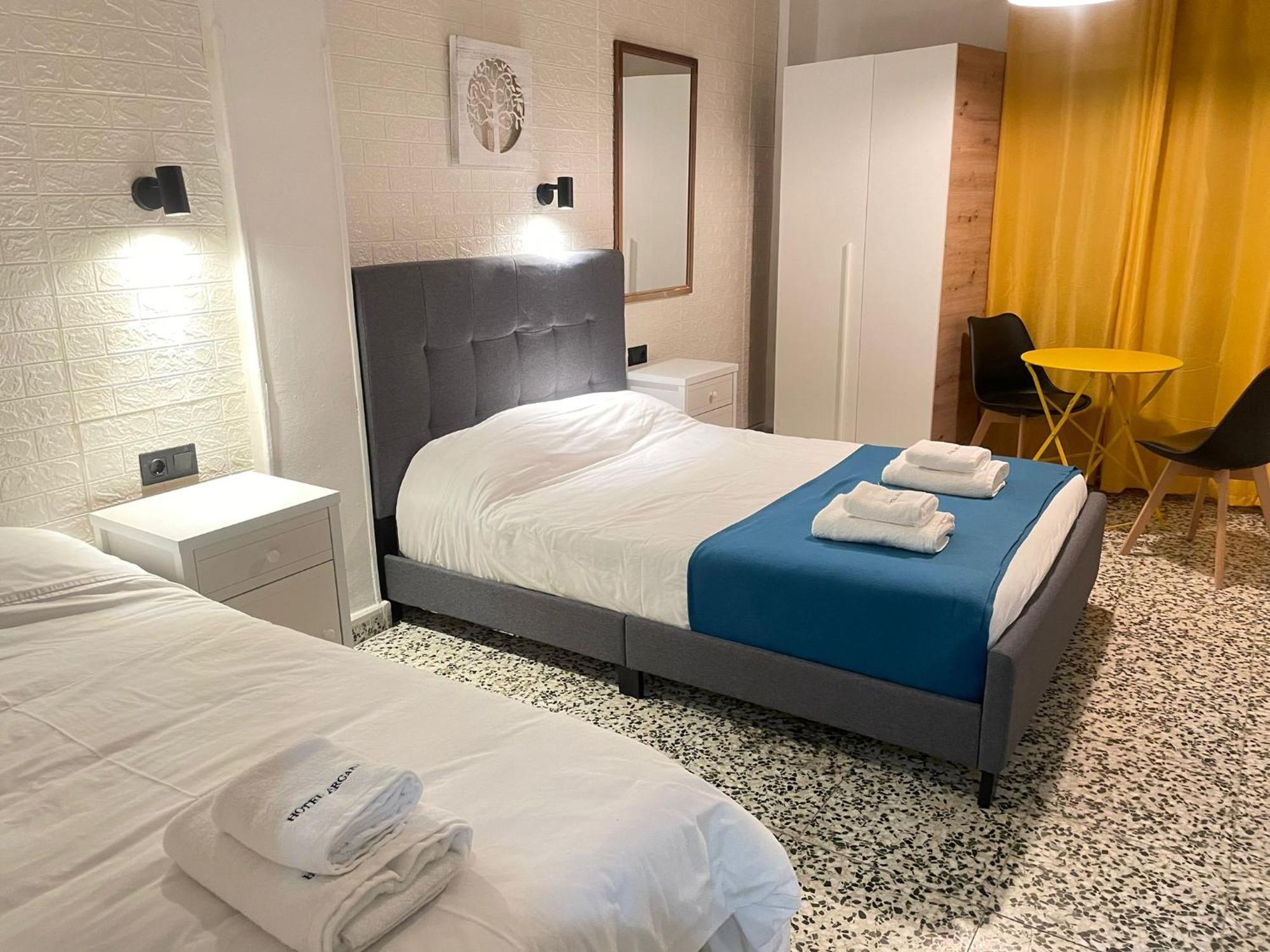 Hotel Arganda 알간다델레이 외부 사진
